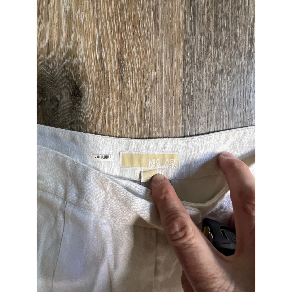 Michael Kors Linen Shorts Womens 6 White Good Pleated High Waisted Summer - Picture 2 of 5